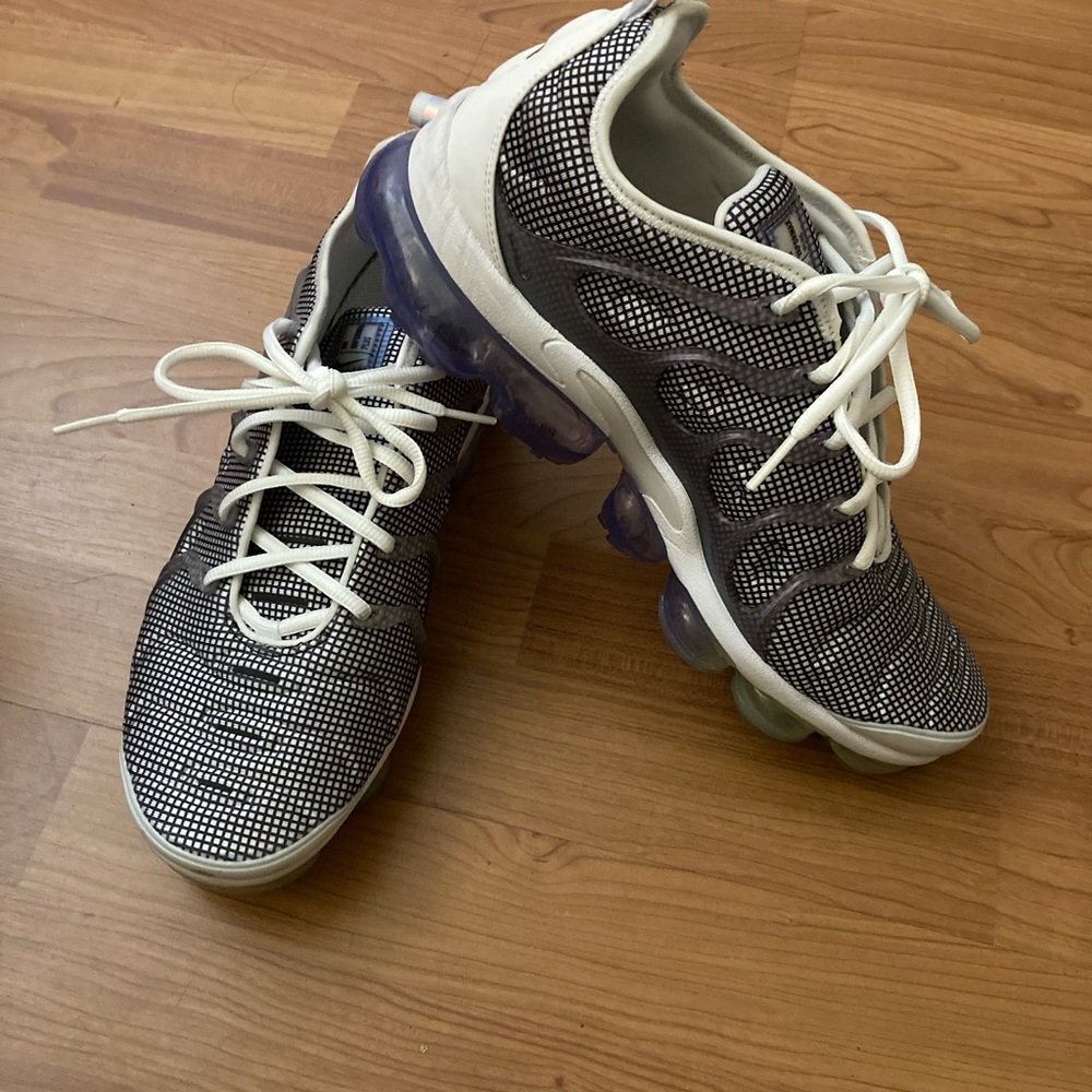 Nike Air VaporMax Plus men tennis shoes sizes 10